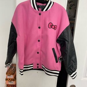 Forever 21 Hello Kitty and Friends Pink Varsity Letterman Jacket Sz Small NWT